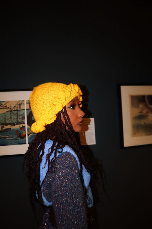 Out of the loop ruffle beanie (yellow)
